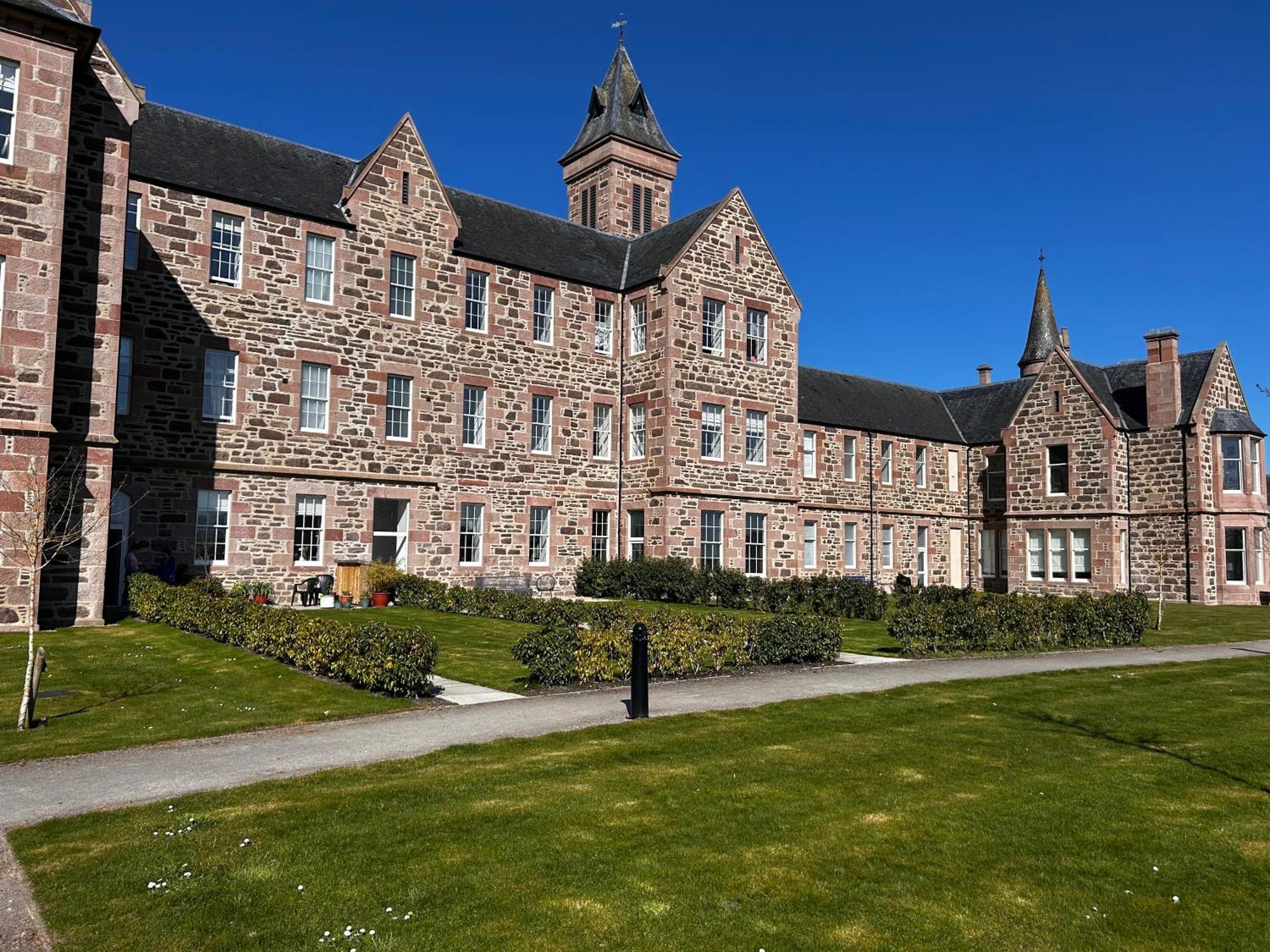 Inverness Great Glen Town House, 5 Minute Drive From Town Centre Eksteriør billede