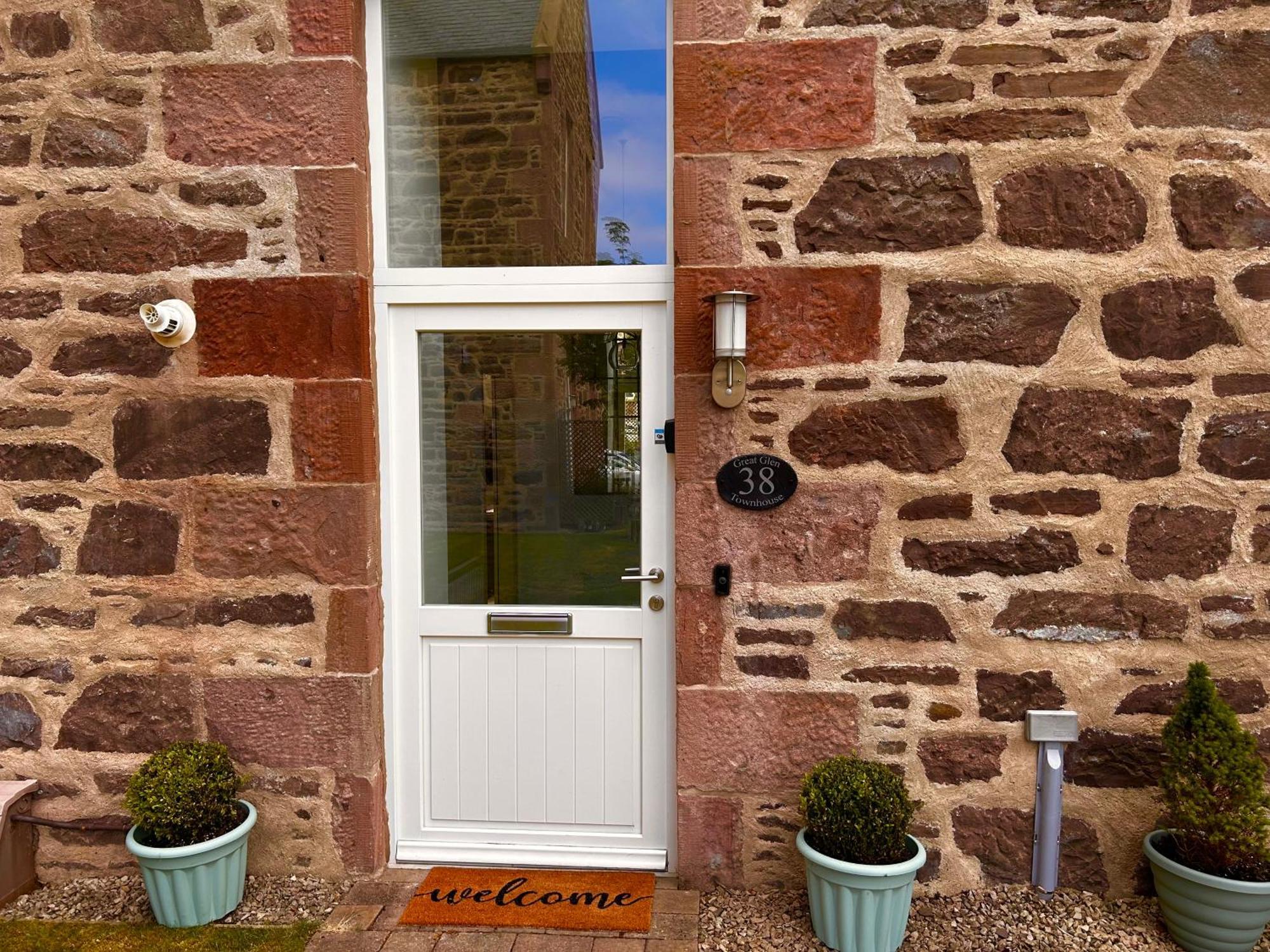 Inverness Great Glen Town House, 5 Minute Drive From Town Centre Eksteriør billede